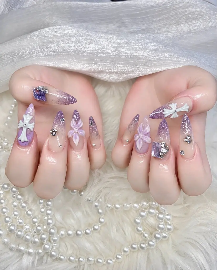 ネイル アートネイル オーロラネイル チークネイル 長さ出し フットネイル ハンドネイル Chan nailsのネイルデザイン