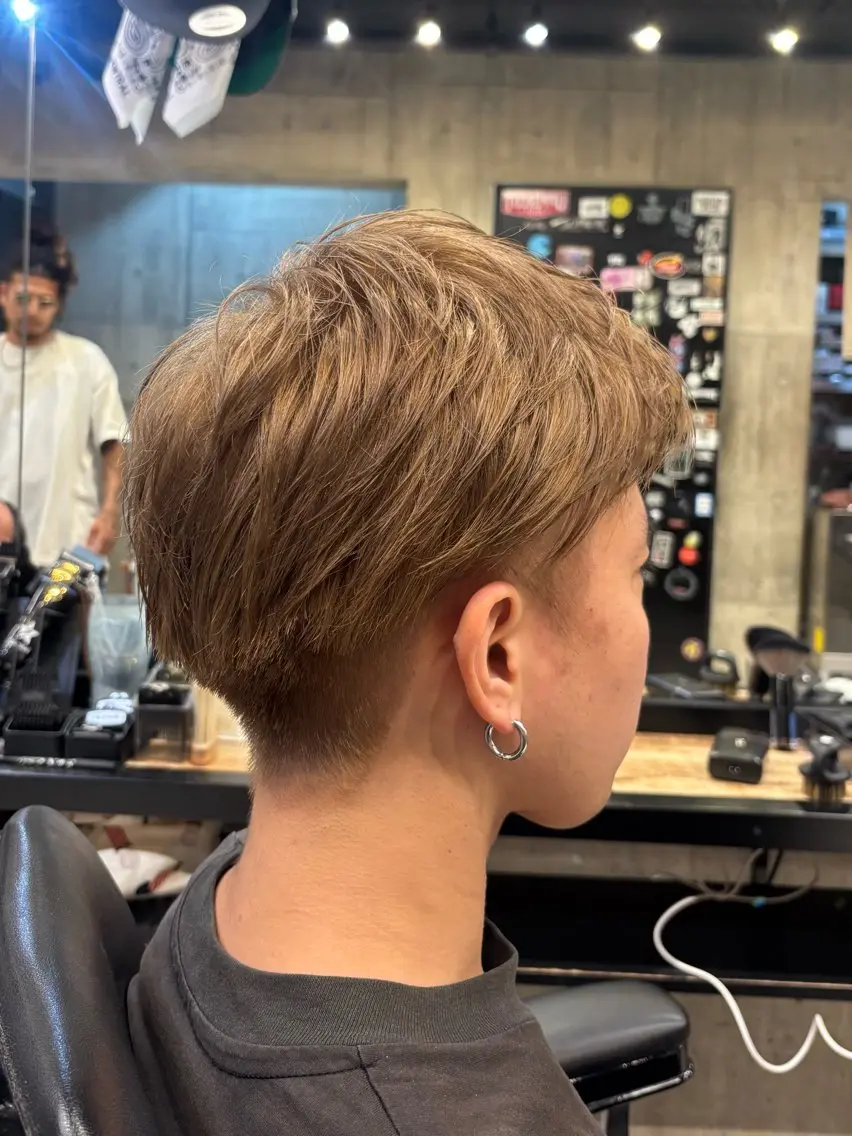 カラー メンズ メンズブリーチ ブリーチ カット ヘアカラー 💈 FUZUKI💈のヘアスタイル