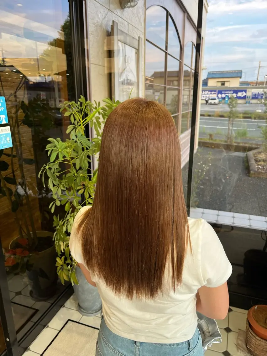 カラー 森下 いづみのヘアスタイル