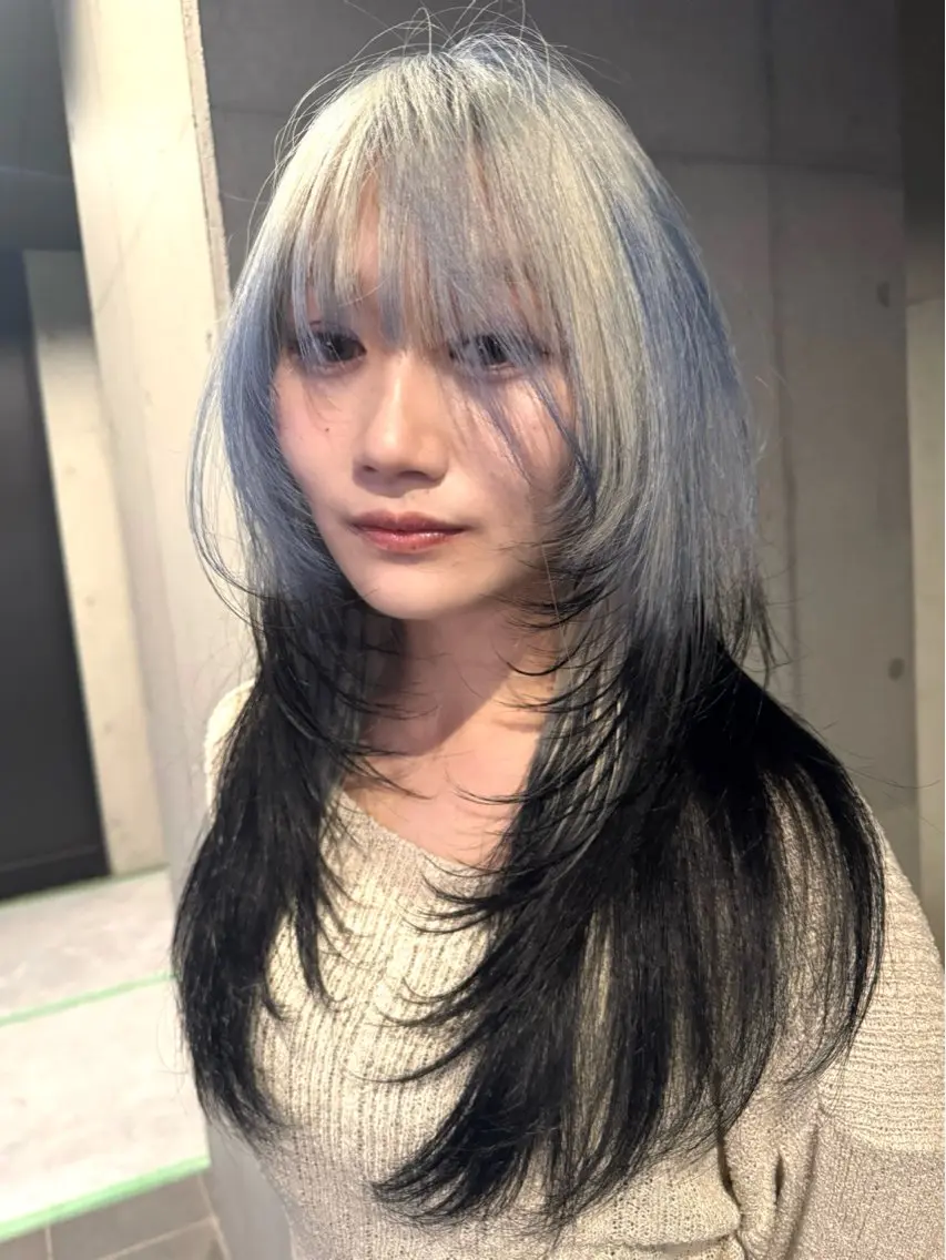 ロング カラー ブリーチ デザインカラー ハッシュカット レイヤーカット ヘアカラー だいち/ブリーチ/ レイヤーカットのヘアスタイル