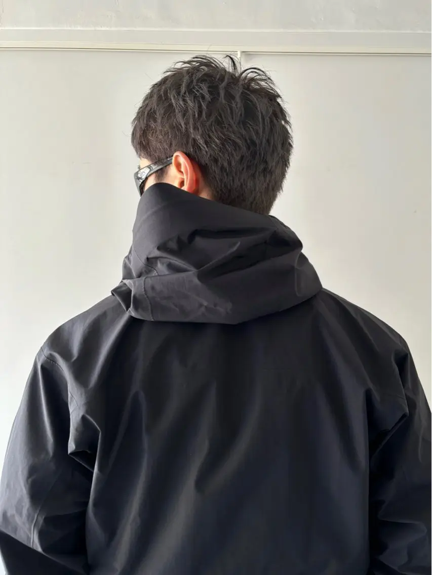 ショート カラー グレージュ 蛭町 遥香のヘアスタイル