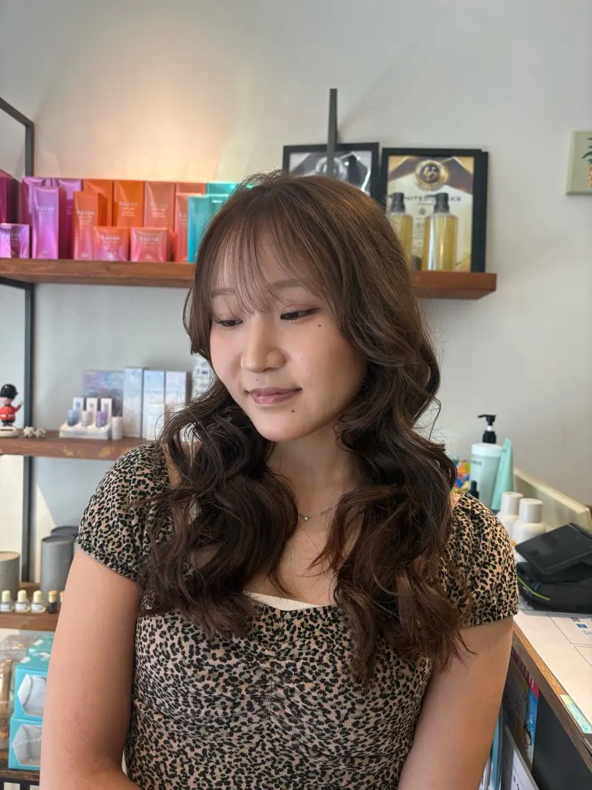 セミロング ヘアカラー 透明感カラー/ レイヤー🧚さえのヘアスタイル