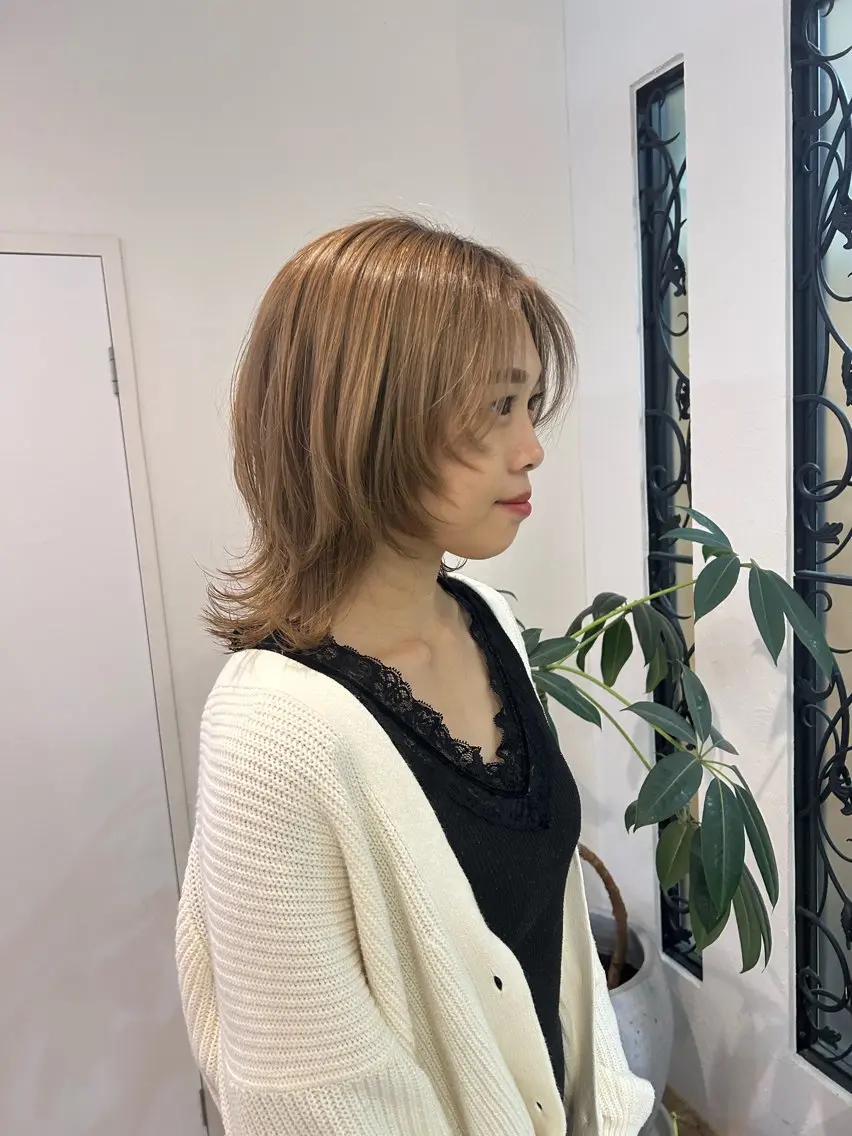 ミディアム レイヤーカット ウルフカット ウルフレイヤー 斉藤 陸のヘアスタイル