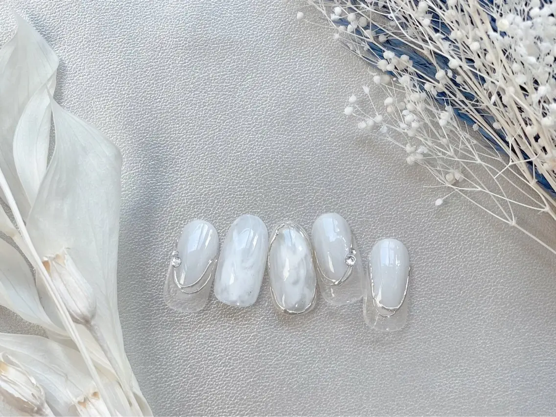 ネイル オーロラネイル フットネイル フレンチネイル ジェルネイル 韓国ネイル ハンドネイル kiki nail &brow二子玉川のネイルデザイン