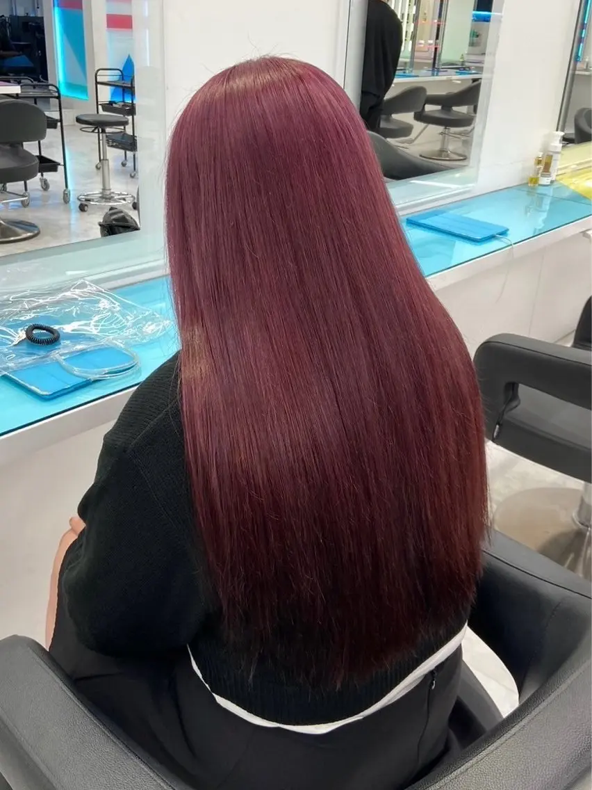ロング カラー トレンド暖色ヘア🍒 miu🍒のヘアスタイル