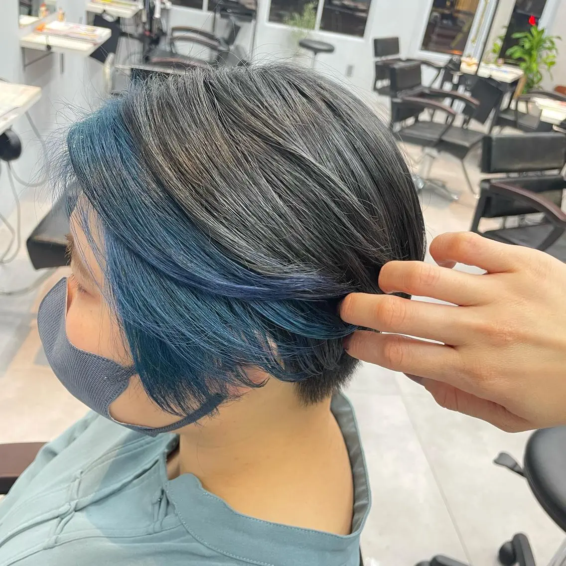 ショート ヘアカラー 🫧艶髪/ブリーチ 🐳honami🫧のヘアスタイル