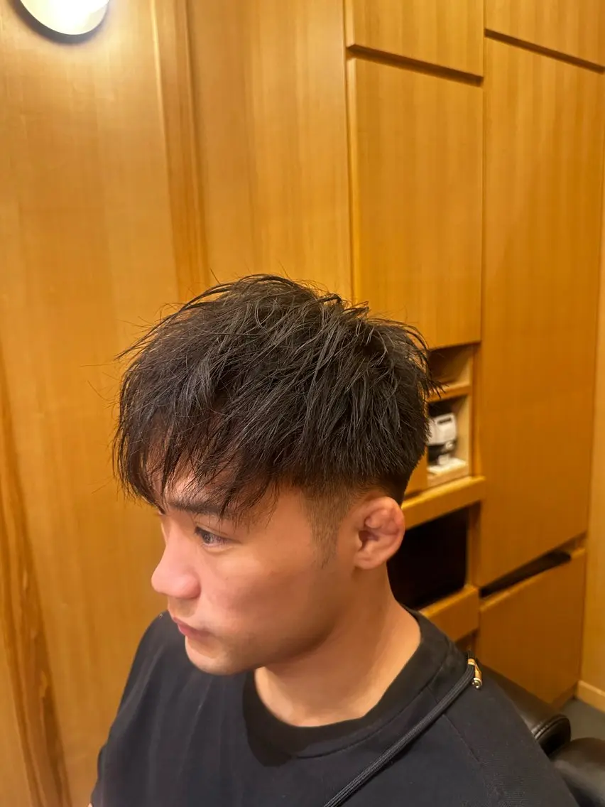 ショート 【メンズ専門】🔥 カミマンのヘアスタイル
