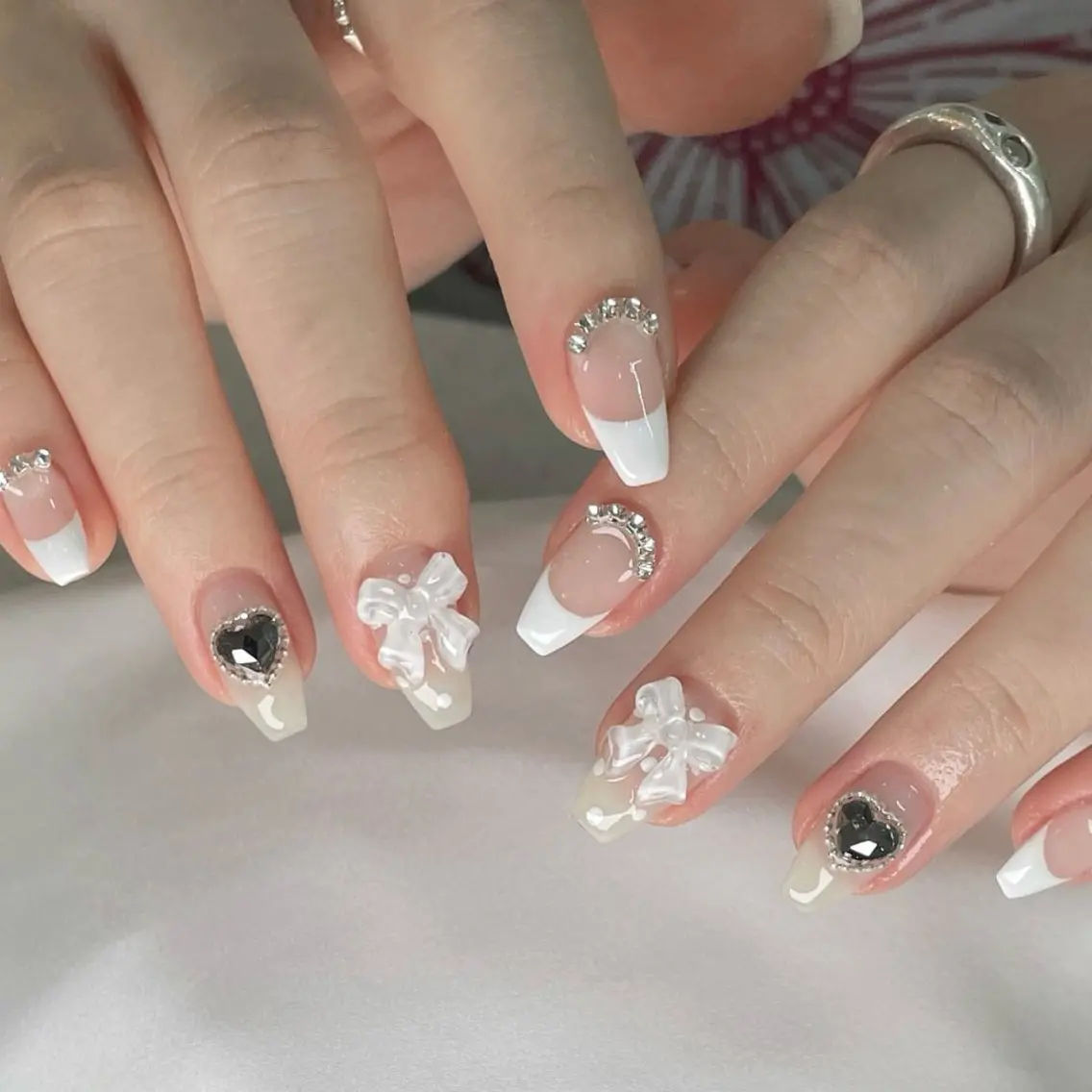 ネイル 韓国ネイル シンプルネイル ワンホンネイル ハンドネイル Akina Nailのネイルデザイン