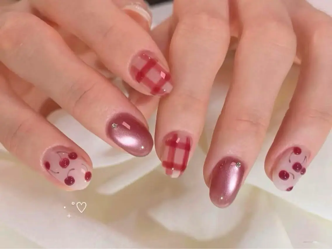 ネイル H&B せつかのネイルデザイン