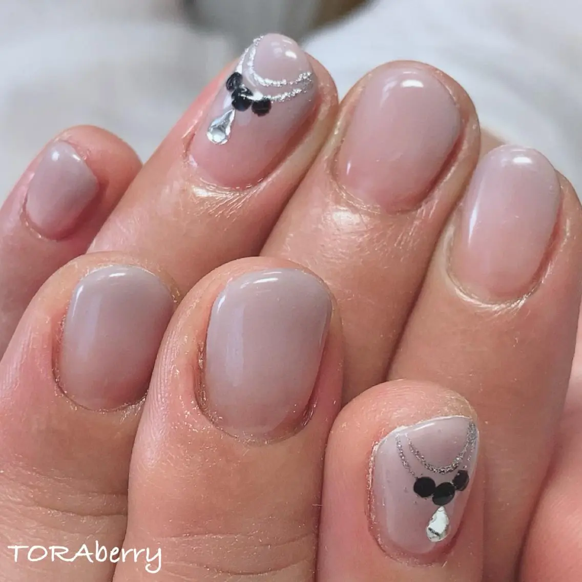 ネイル ハンドネイル ネイリスト なつみのネイルデザイン