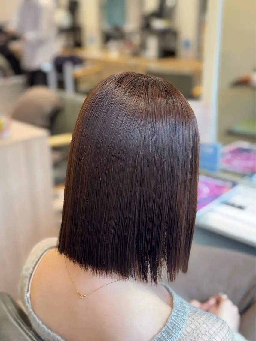 ショート ヘアカラー トリートメント 艶カラー/スパ 🪽maiのヘアスタイル