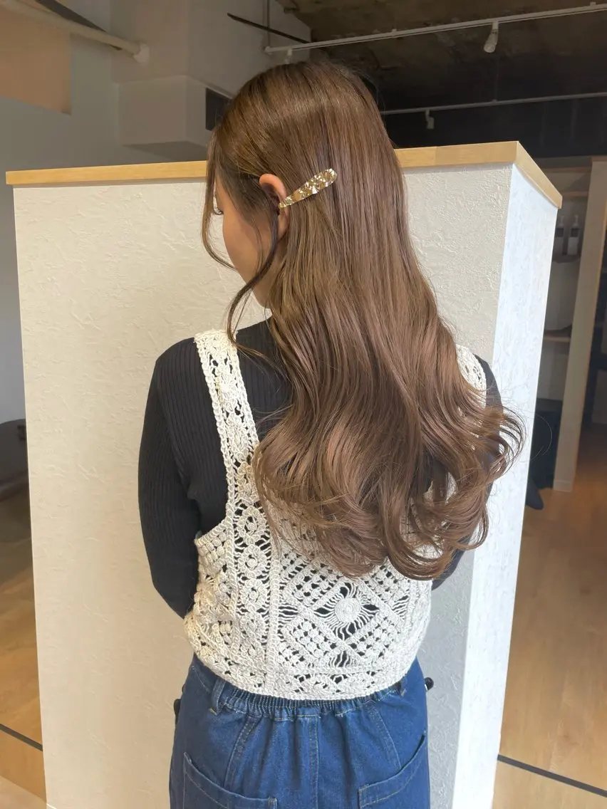 セミロング レイヤー/エクステ Veluaのヘアスタイル
