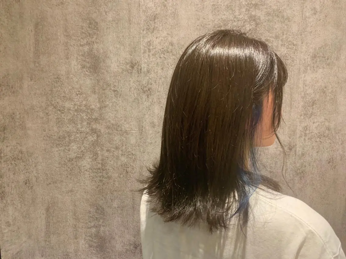ミディアム カラー ヘアアレンジ イヤリングカラー 【neo.】 Mahoのヘアスタイル
