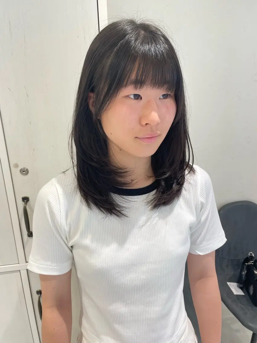 ミディアム ヘアアレンジ 顔周りカット レイヤーカット 🌟当日予約OK🌟 西野楓加のヘアスタイル