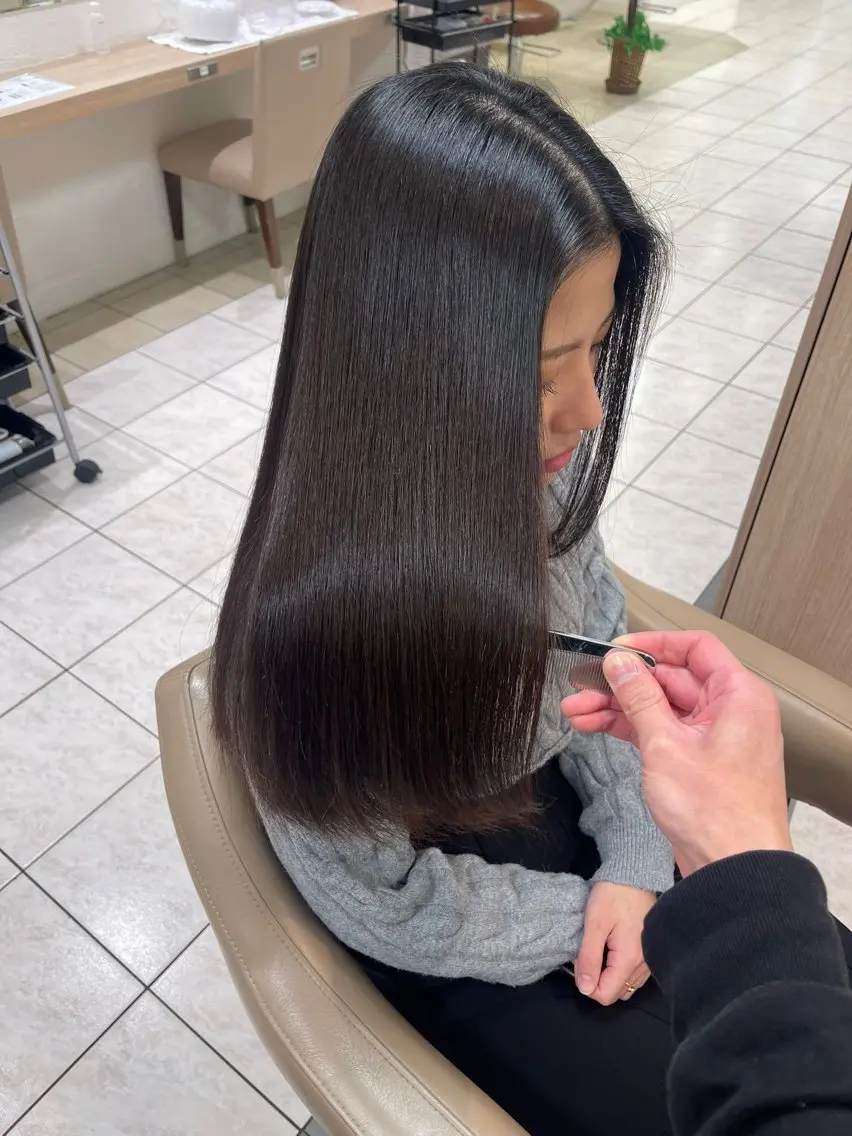 ロング 縮毛矯正 池田勇一のヘアスタイル
