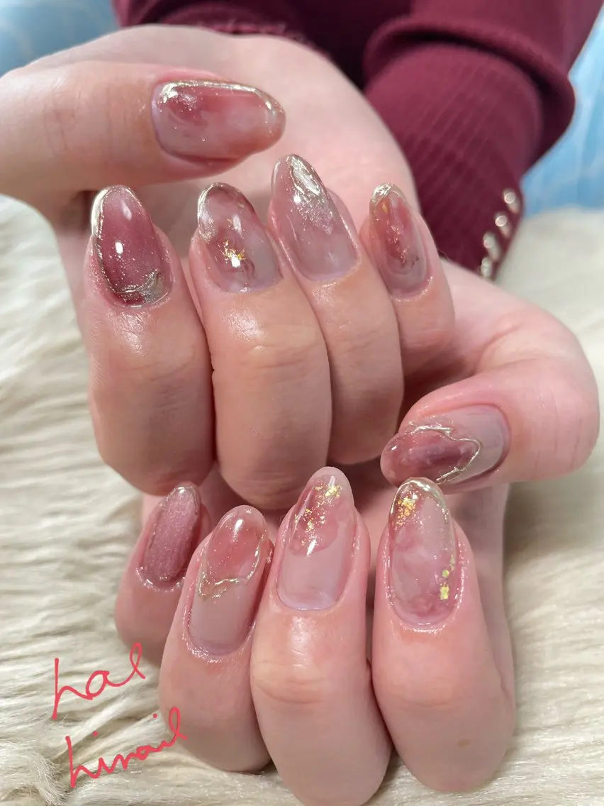ネイル ミラーネイル ニュアンスネイル はるひな ねいるのネイルデザイン