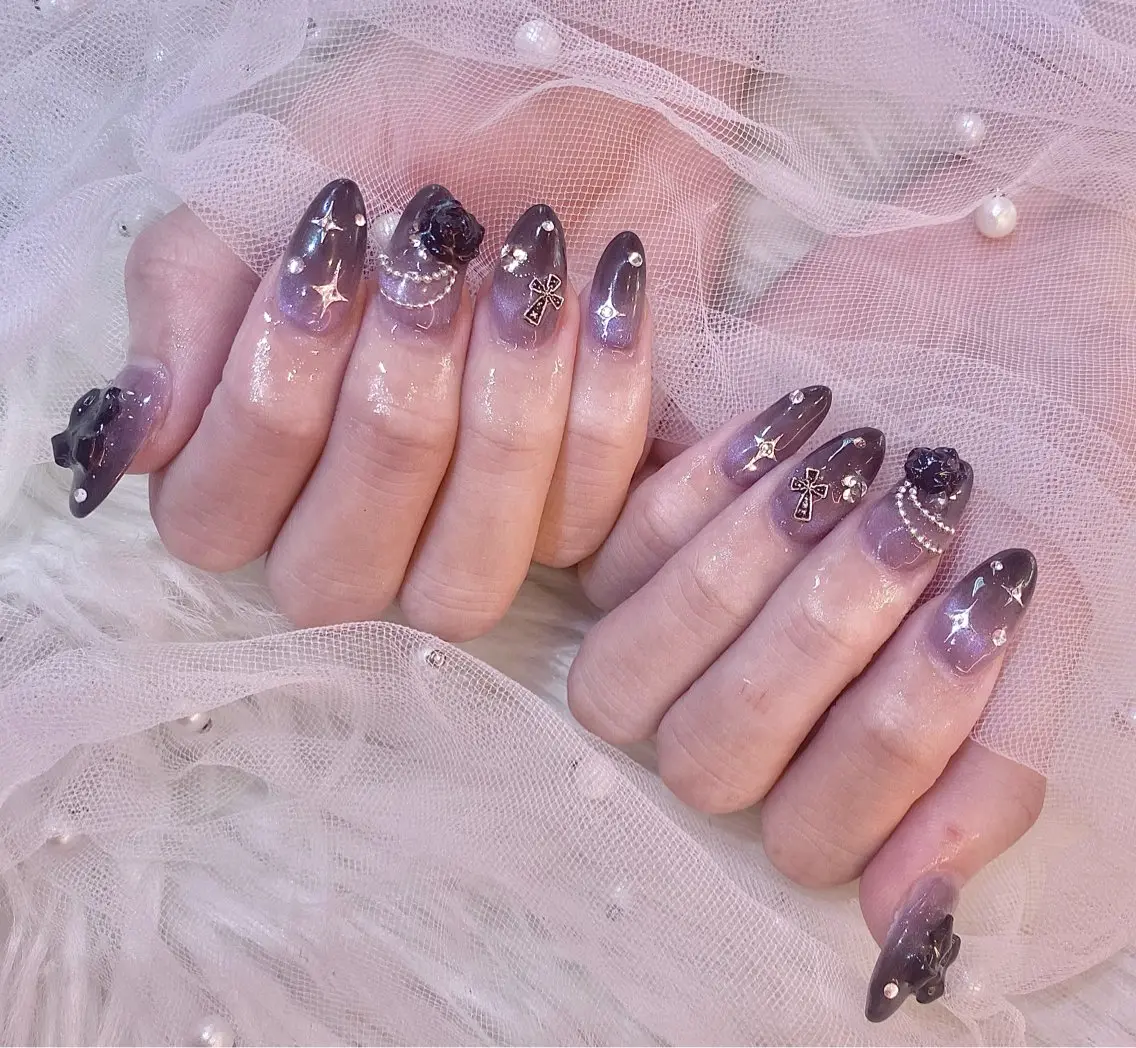 ネイル ハンドネイル KIREIE .Rのネイルデザイン