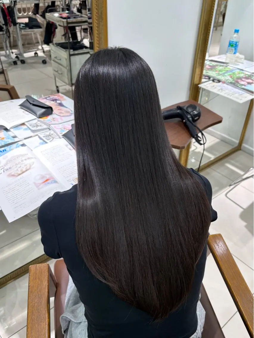 ロング カット トリートメント 艶モテカラー miku🏳️‍⚧️のヘアスタイル