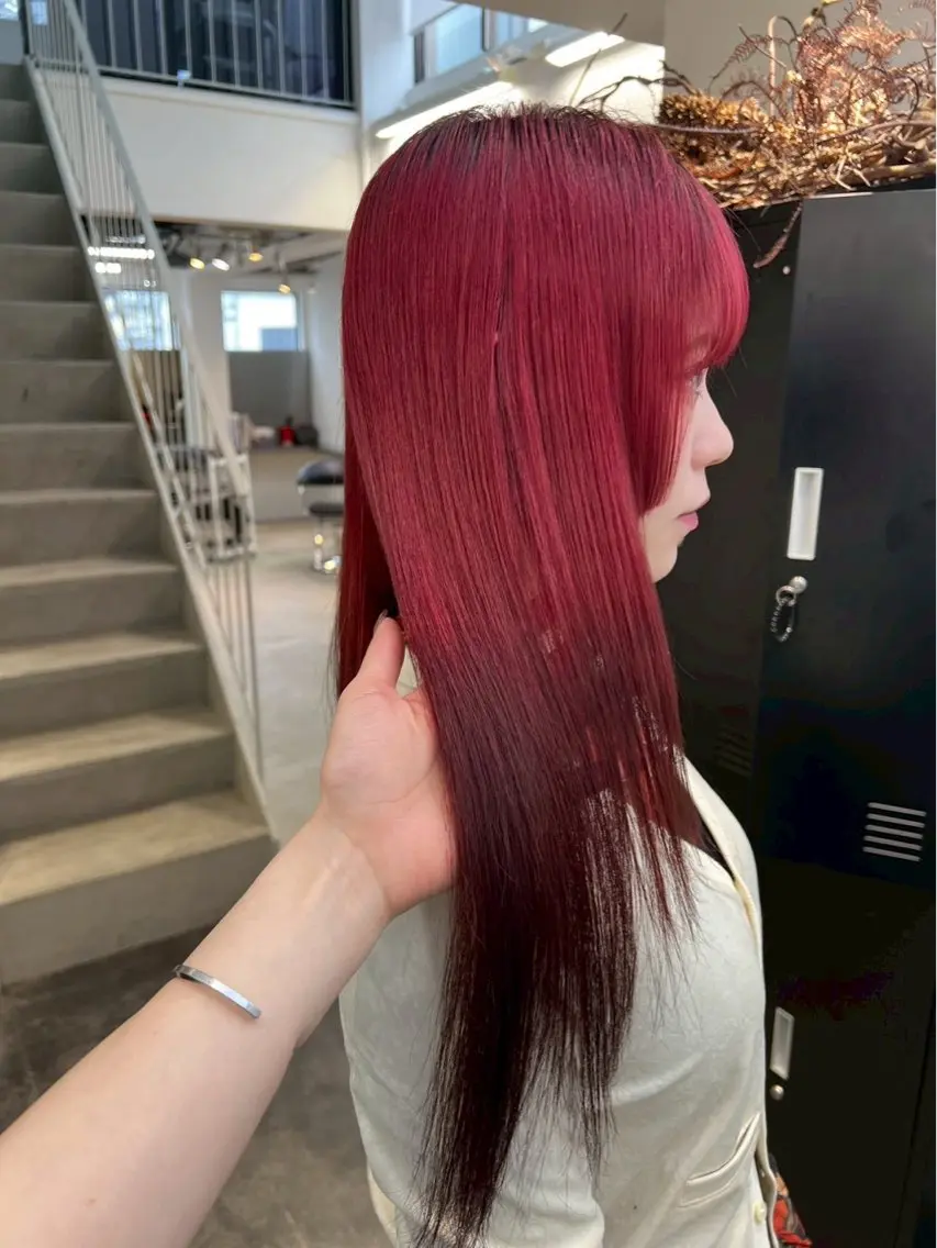 セミロング カラー グラデーションカラー ヘアカラー うる艶カラー 🪐💫serenaのヘアスタイル