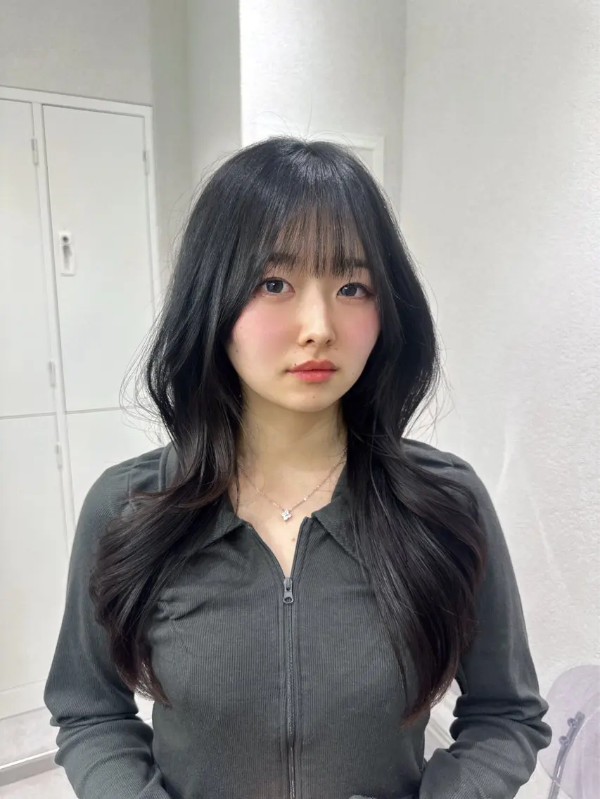 セミロング カラー 韓国レイヤー透明感 カラーヨウスケのヘアスタイル