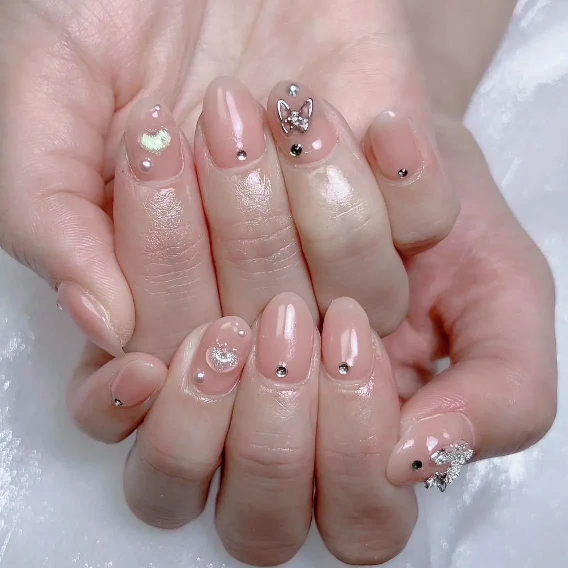 ネイル 持ち込み ハンドネイル Nail salon 木にいるのネイルデザイン