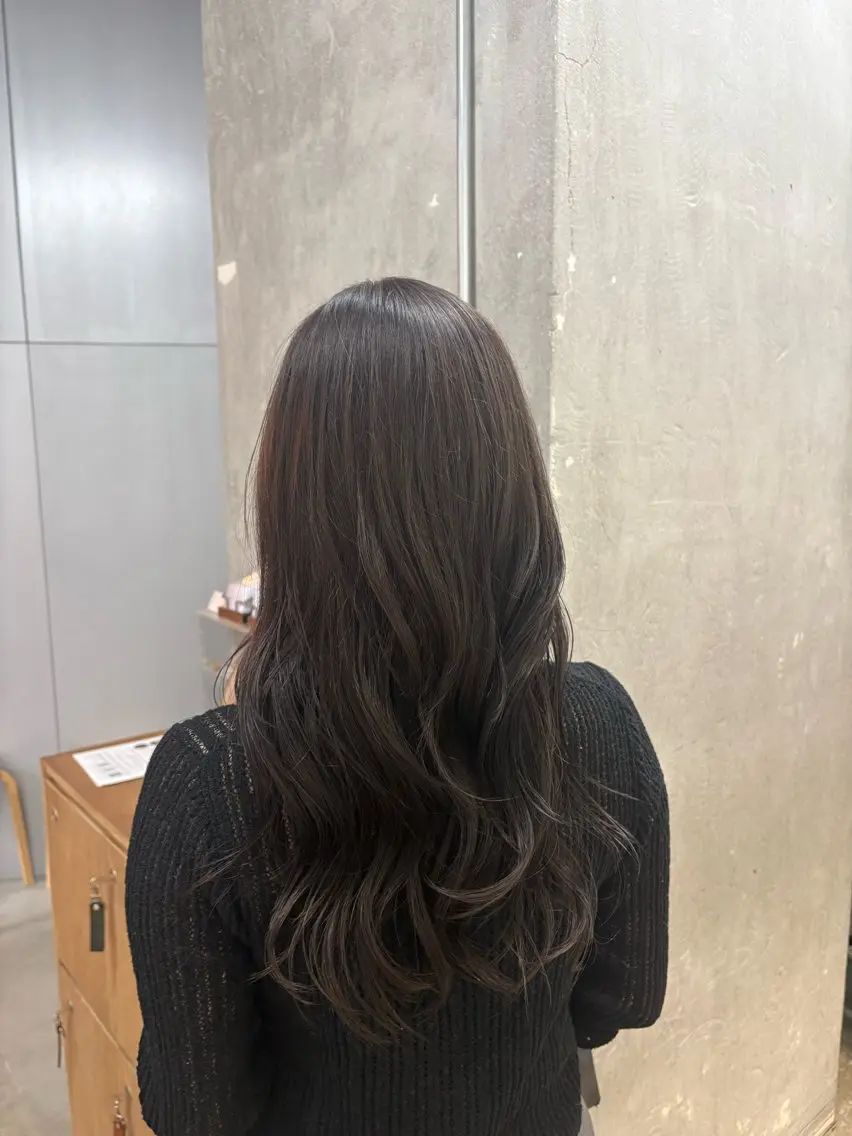 ロング カラー ヘアカラー Le'a  谷町🌱 ツボタホノカのヘアスタイル