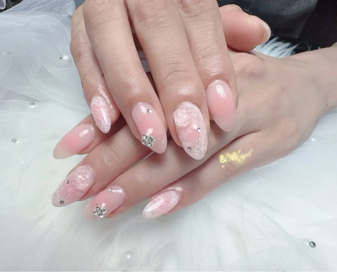 ネイル ＆ME ホンのネイルデザイン