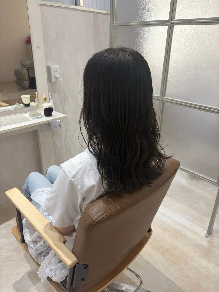 ミディアム カラー カット ヘアカラー トリートメント ヘアセット 💙まこと💙艶 カラー(Rico)のヘアスタイル