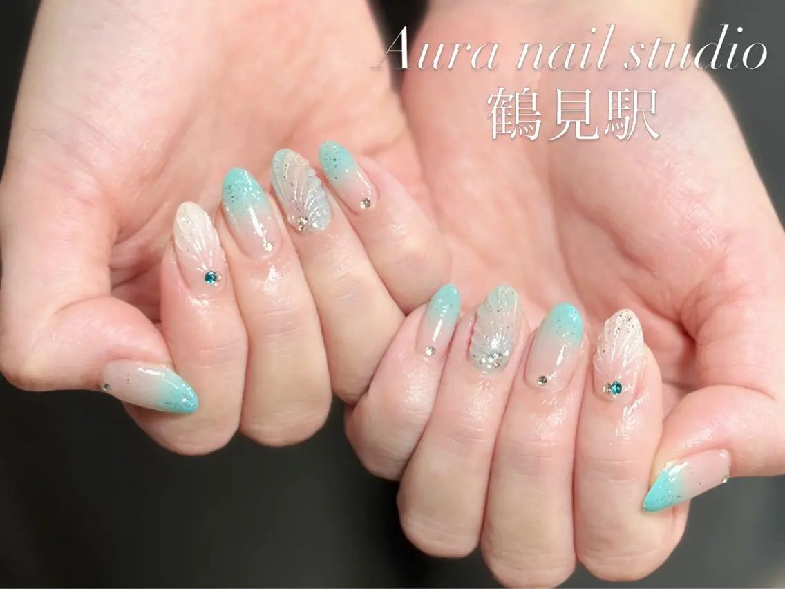 ネイル AURA NAIL 🌟鶴見店のネイルデザイン