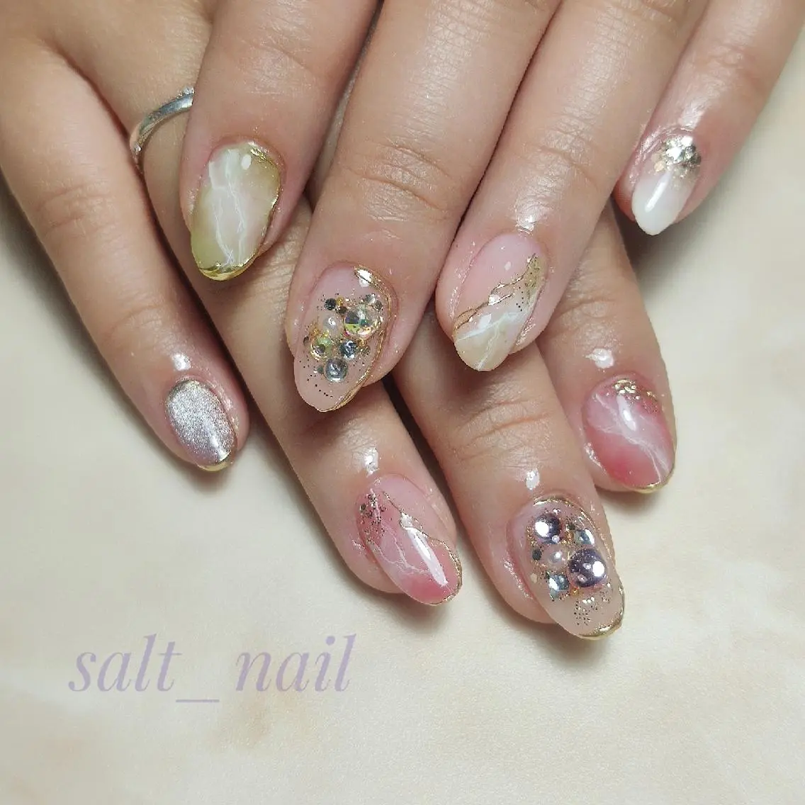 ネイル 大理石ネイル(マーブル) ハンドネイル 個人サロン saltnailのネイルデザイン