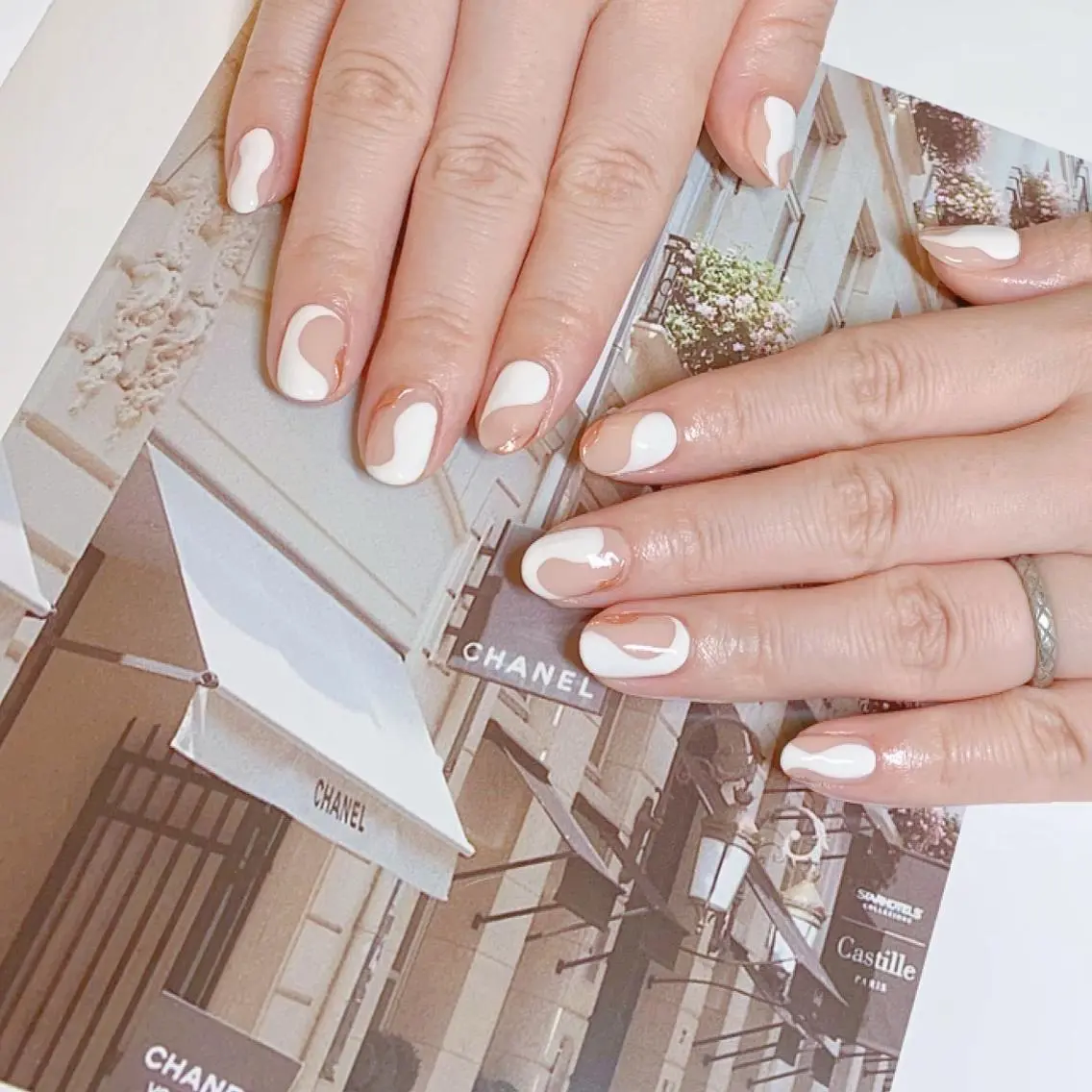 ネイル オーロラネイル フットネイル フレンチネイル ジェルネイル 韓国ネイル ハンドネイル ハンドケア 【ENサロン】 Rei💜Nailのネイルデザイン