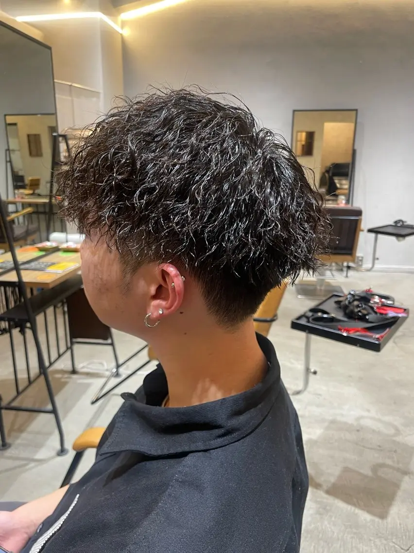 ショート カット パーマ ♦️モテ髪創作者 SUGA♦️のヘアスタイル