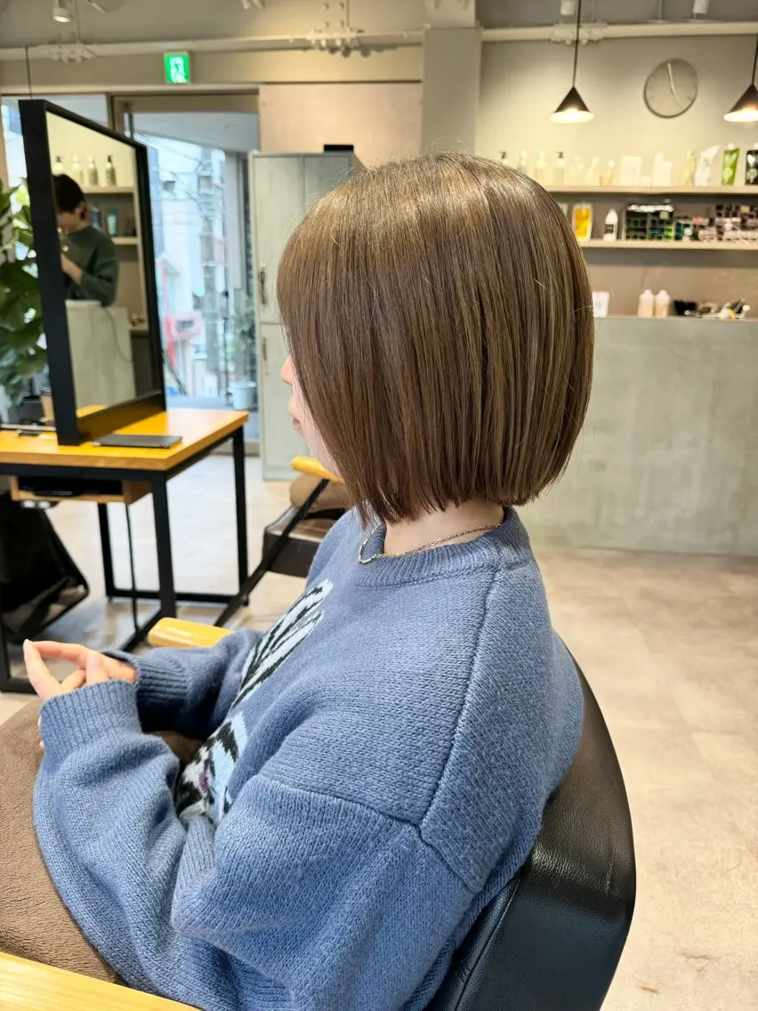 ショート カラー 佐藤史哉＊ 韓国レイヤー赤み除去のヘアスタイル