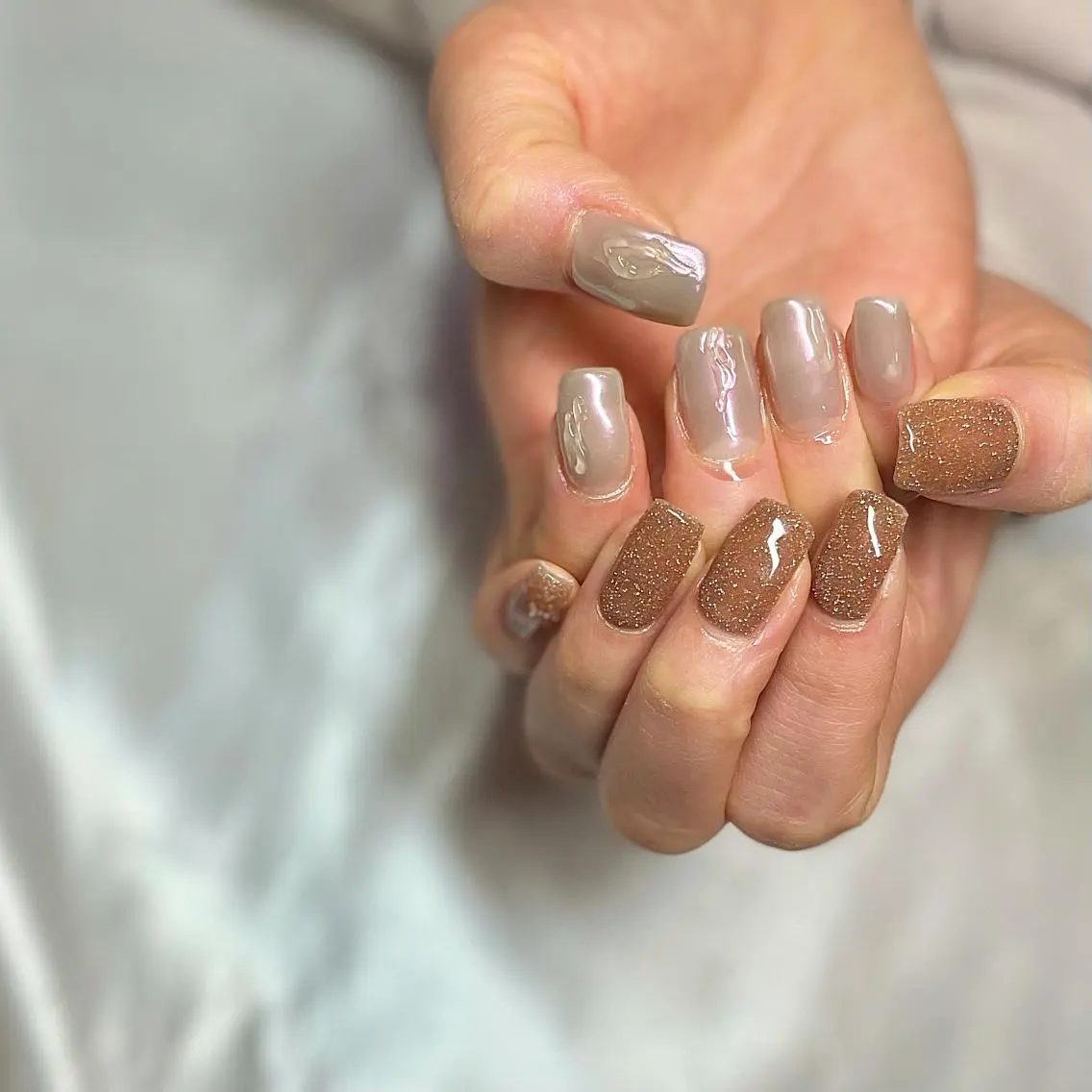 ミディアム カラー パーマ ヘアアレンジ メンズ キッズ ネイル マツエク・マツパ フラッシュネイル el. by Aoのネイルデザイン