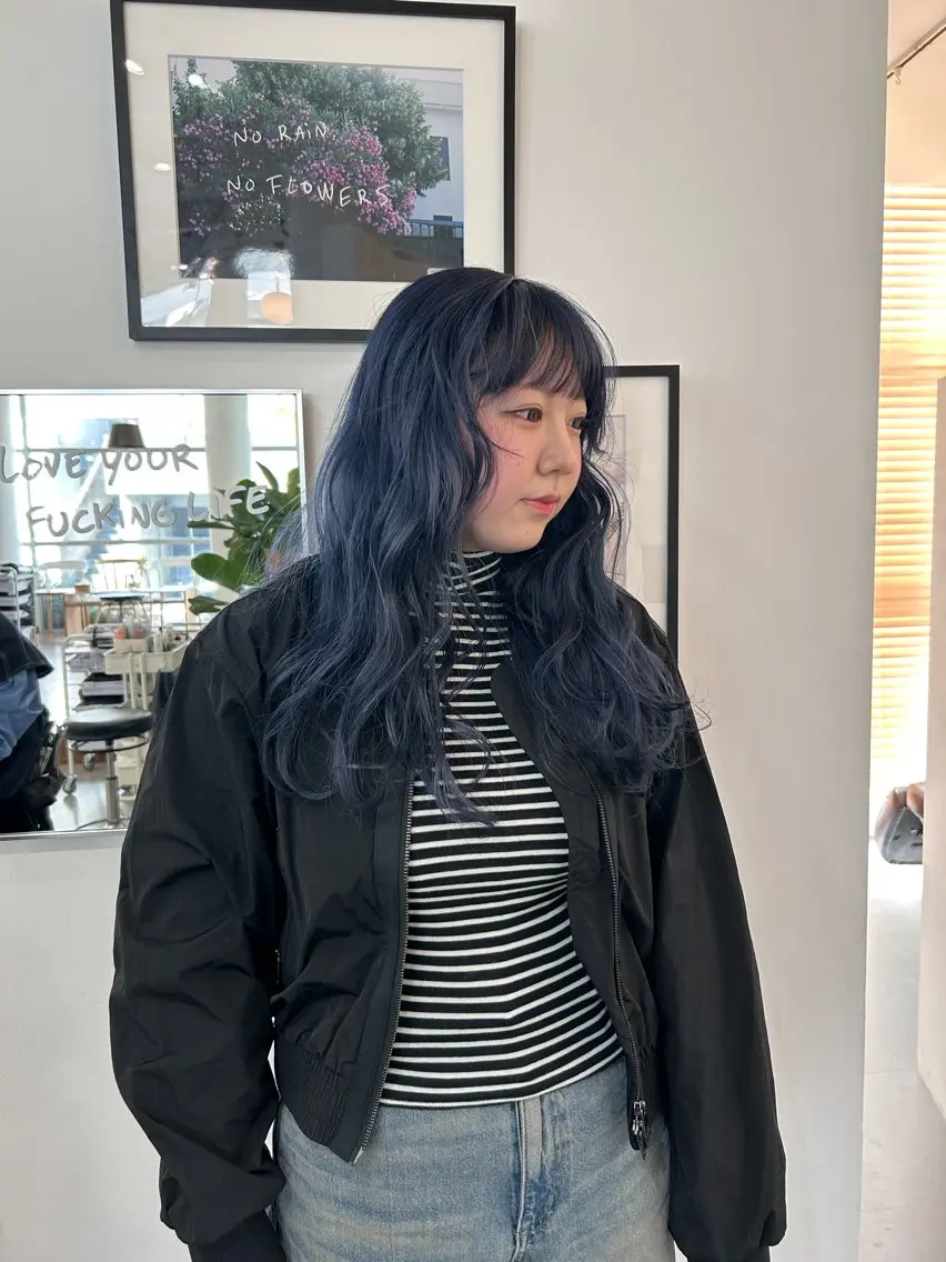 カラー かがやしづ ⭐️ベージュのヘアスタイル