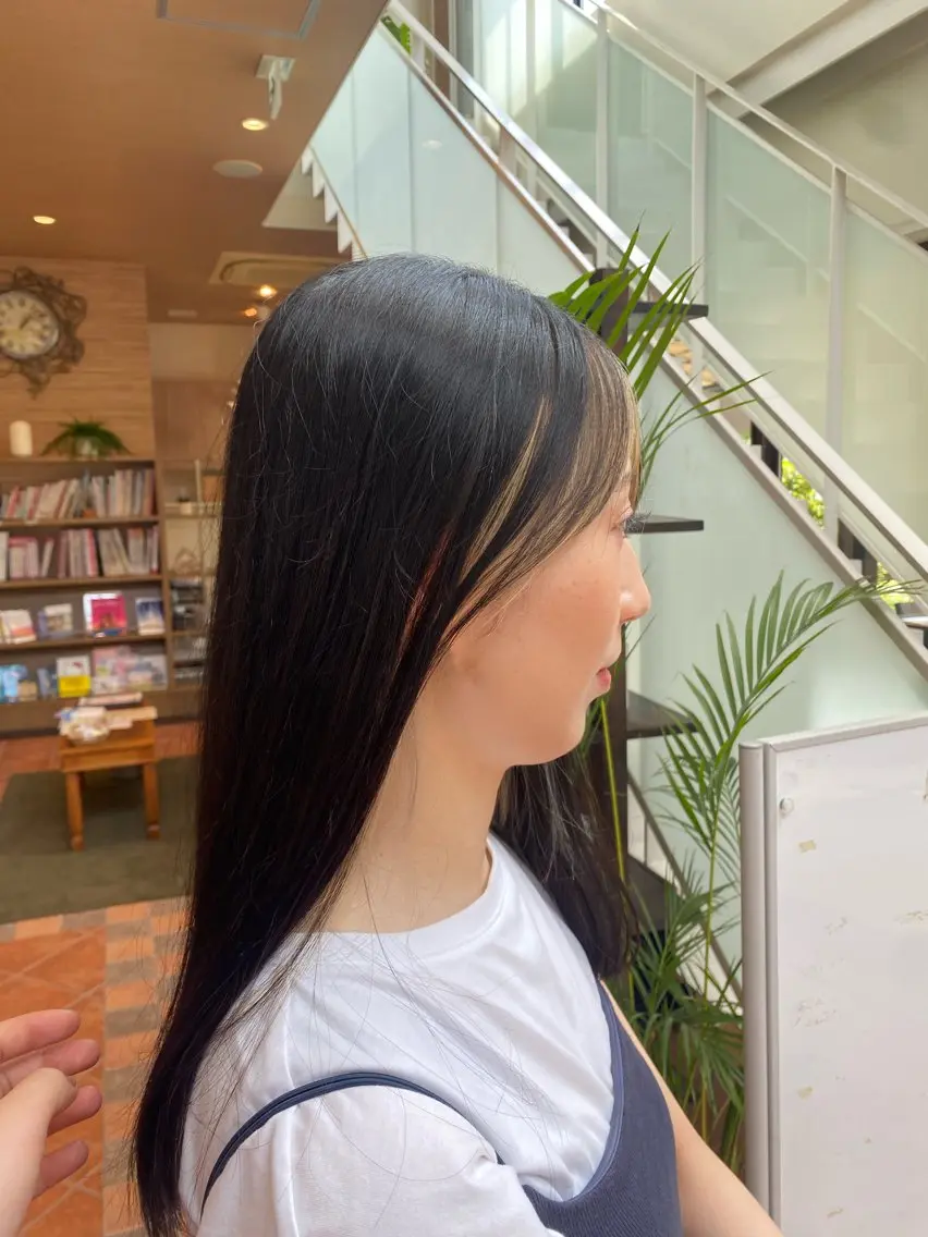 カラー インナーカラー HASHIMOTO HONOKAのヘアスタイル