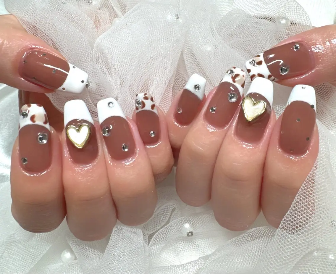 ネイル ハンドネイル リフュージュ nailのネイルデザイン
