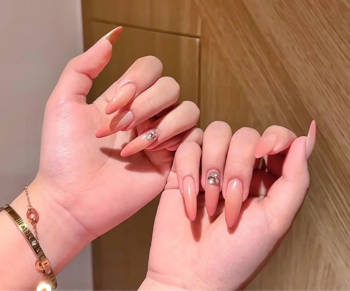 ネイル ハンドネイル H3 Nail Miniのネイルデザイン
