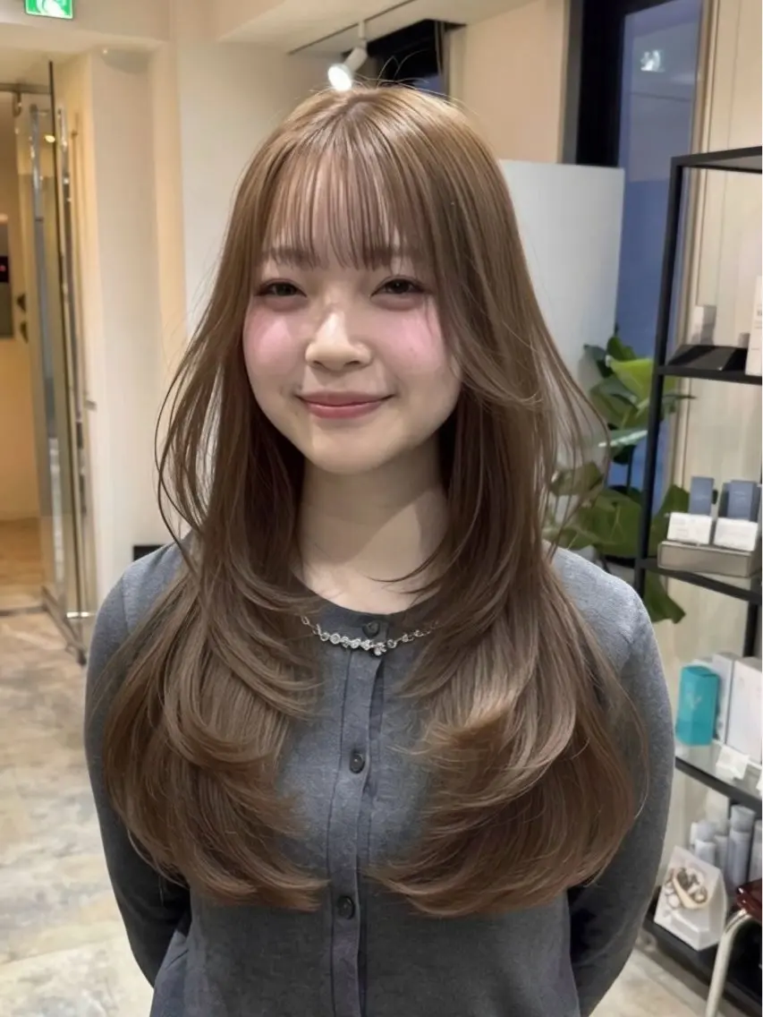 ロング yumeka♡レイヤ ーカット当日予約okのヘアスタイル