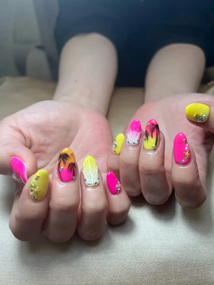 ネイル Garnet nailのネイルデザイン