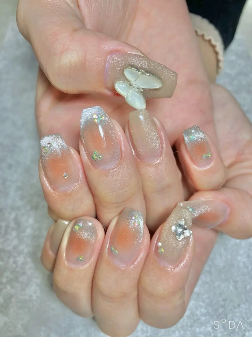 ネイル アートネイル ジェルネイル 持ち込み パラジェル Liennail 持込デザインやり放題のネイルデザイン