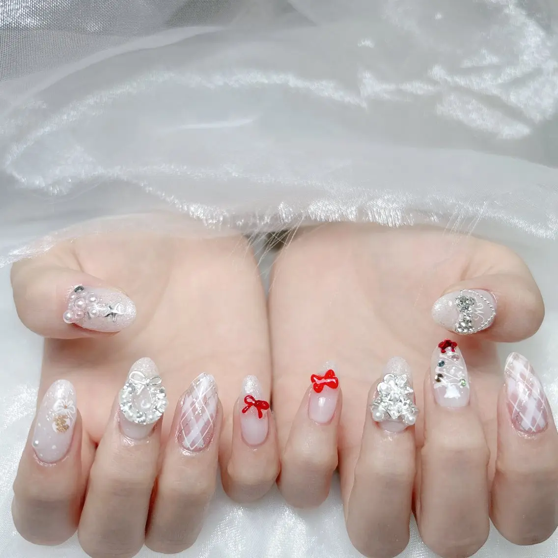 ネイル 成人式 ジェルネイル ロングネイル マグネットネイル ミディアムネイル ハンドネイル MoMoA Nail ネイル長さ出し専門店のネイルデザイン
