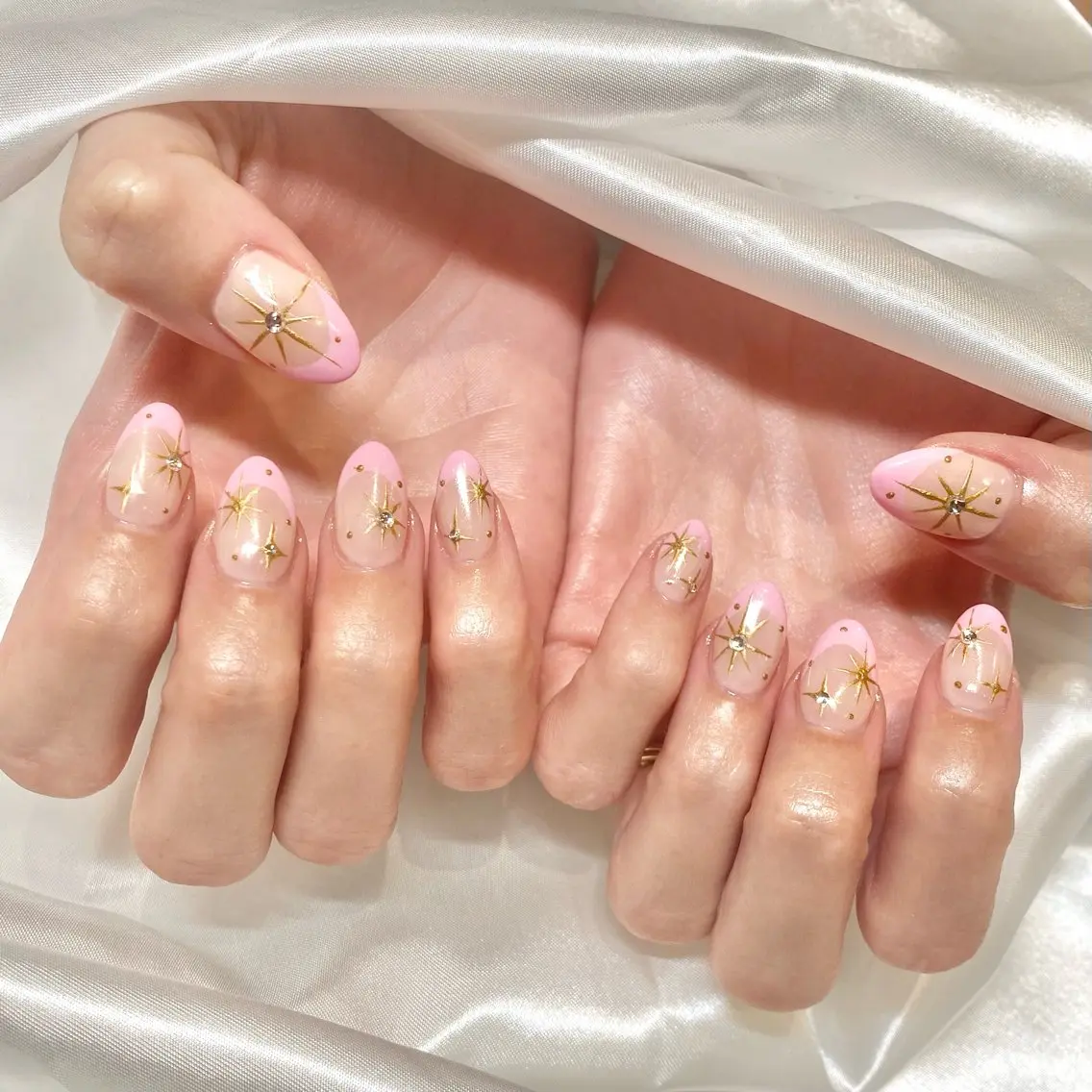 ネイル Mea Luna .のネイルデザイン