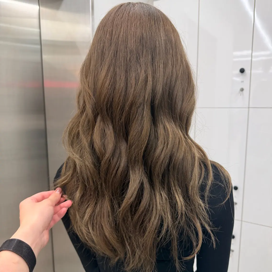 ロング カラー ベージュカラー ブリーチ ケアブリーチ 透明感カラー ダブルカラー ヘアカラー yuki/ブリーチ/ JILLSTUDIOのヘアスタイル