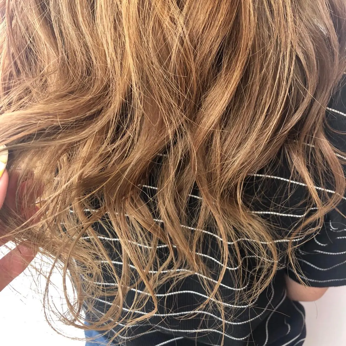 ロング カラー ベージュカラー ブリーチ ケアブリーチ 小顔レイヤー/ ベージュ🤍Rieのヘアスタイル