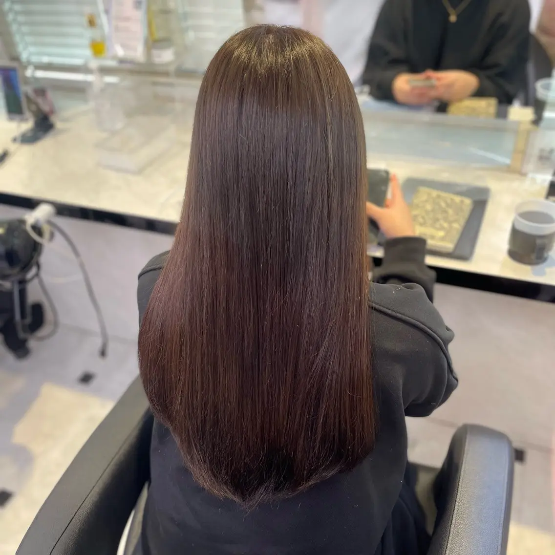ミディアム カット ヘアカラー うる艶トレンドヘア 🕊️上野BABYのヘアスタイル