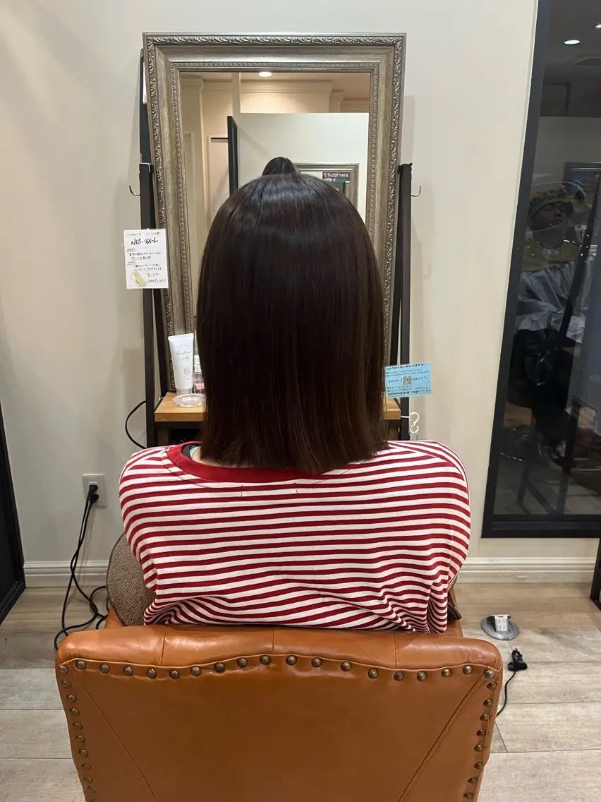 カラー ヘアカラー トリートメント しおり🍬 KOKORO🤍のヘアスタイル