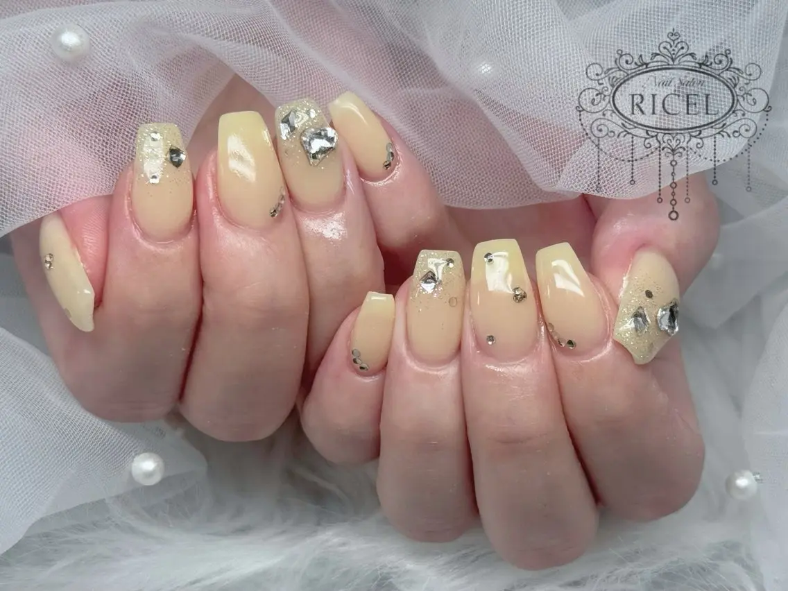 ネイル ハンドネイル NATSUKO 🪽のネイルデザイン