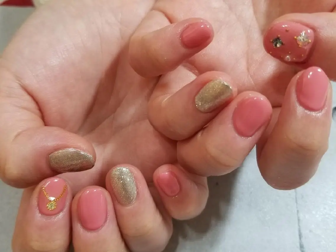 ネイル シンプルネイル nijiiro🌈 サトウのネイルデザイン