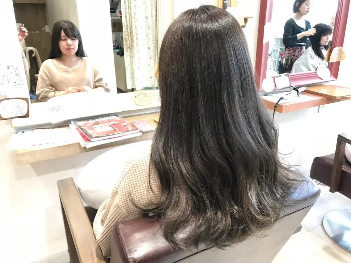 セミロング カラー イルミナカラー メンズ指名多数!! 田島史也のヘアスタイル